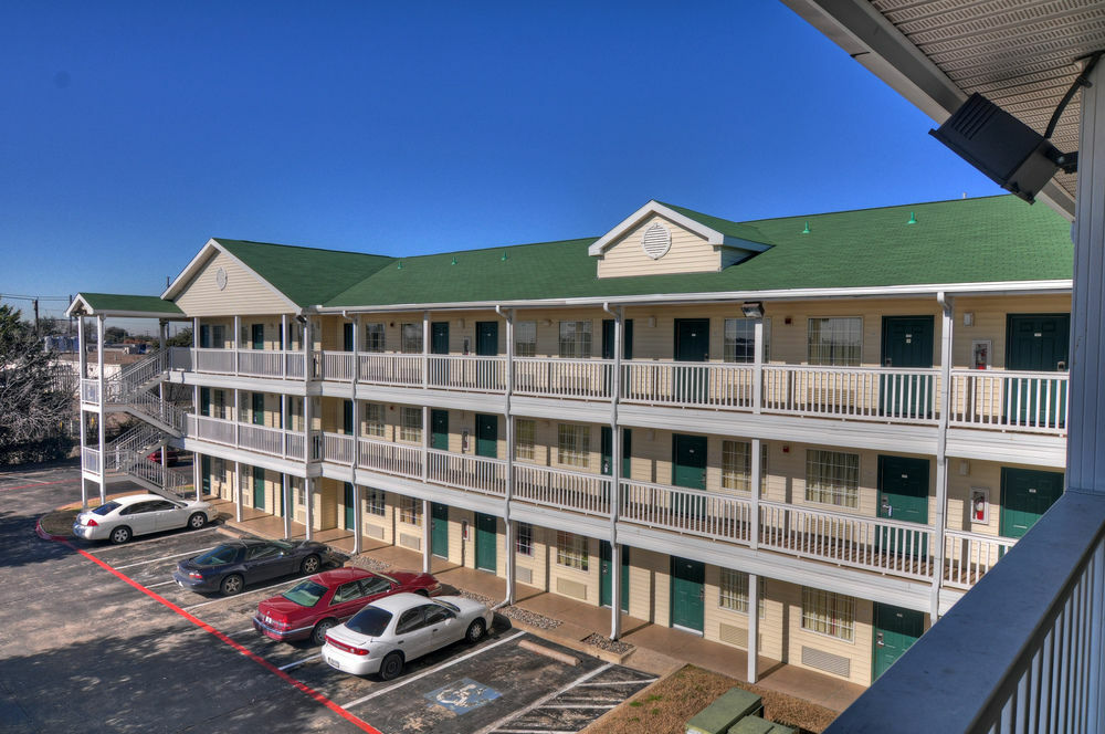 Intown Suites Extended Stay Dallas Tx - Garland Eksteriør billede